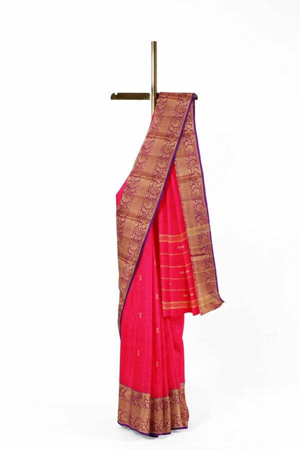 Red saree with blue border - Image 2