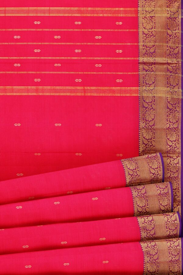 Red saree with blue border - Image 4