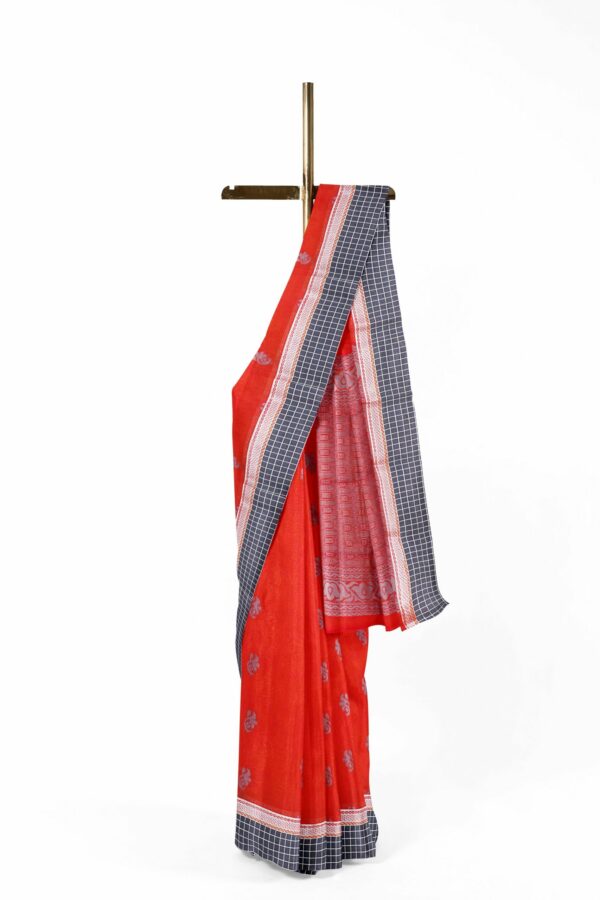 Red saree with grey border - Image 2