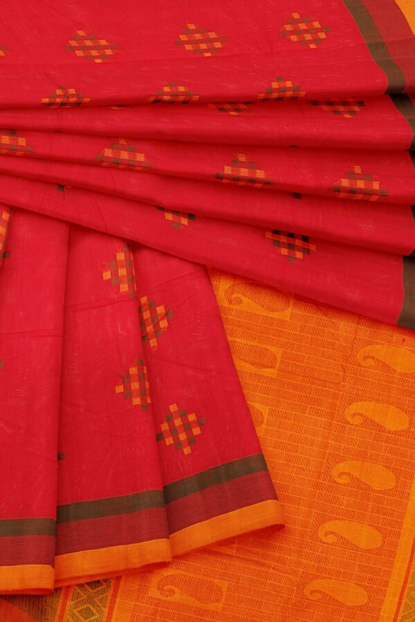 Red saree with orange border - Image 5