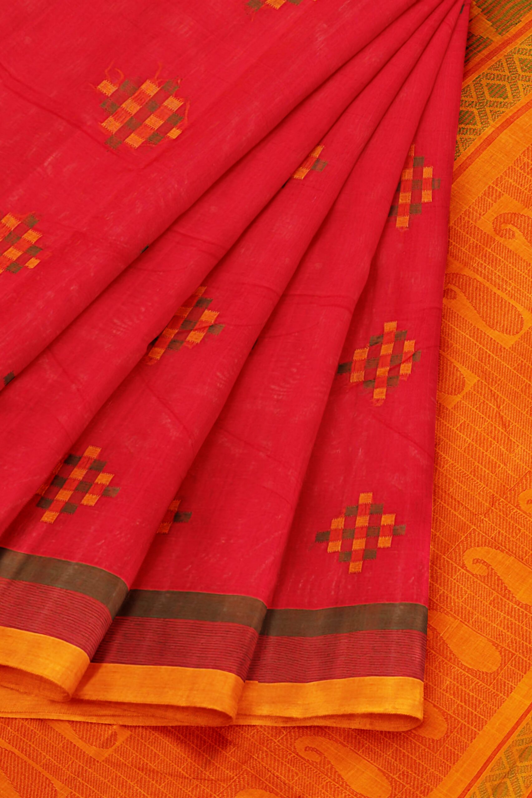 Red saree with orange border - Image 6