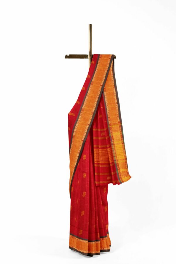 Red saree with yellow border - Image 2