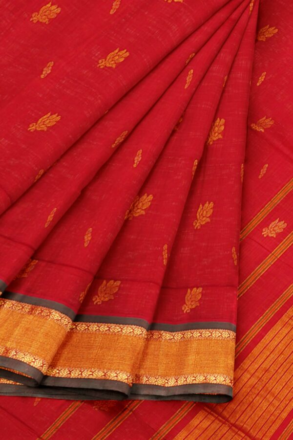 Red saree with yellow border - Image 6