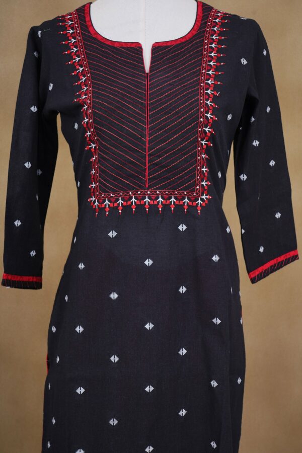 Black top with red bottom and red shawl kurti - Image 2