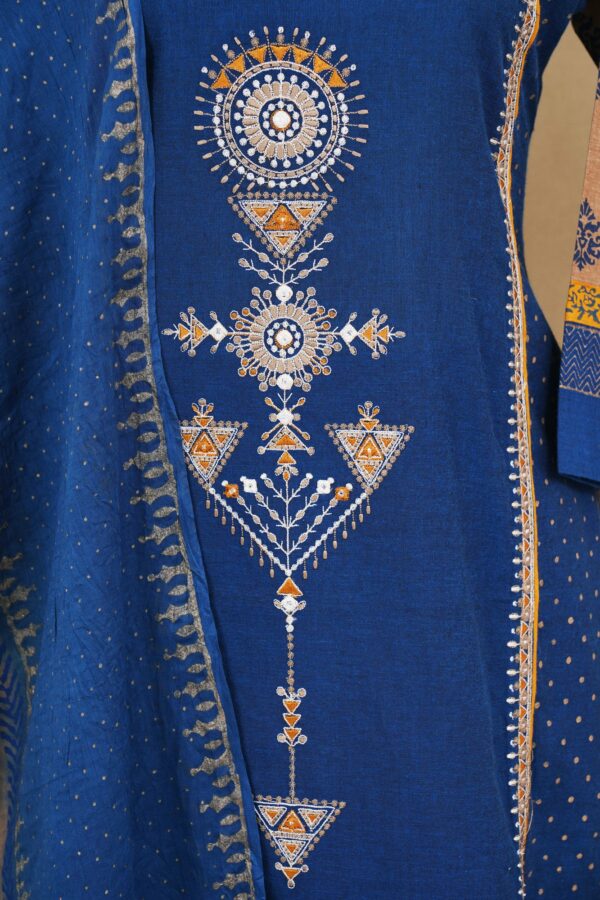 Blue design top with blue bottom and beige shawl kurti - Image 2