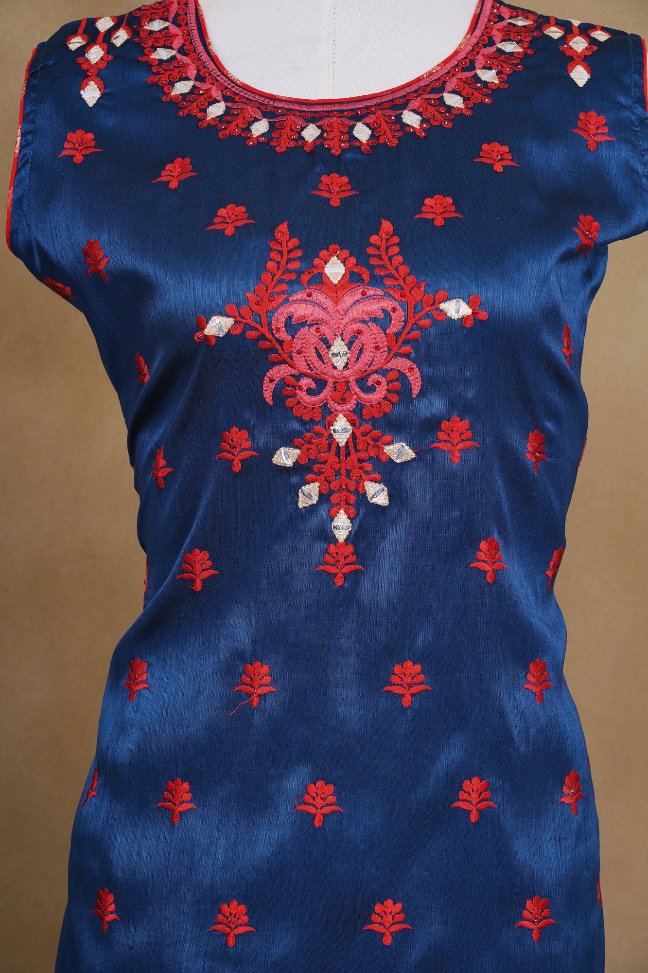 Blue design top with red bottom with red ad blue shawl kurti - Image 3