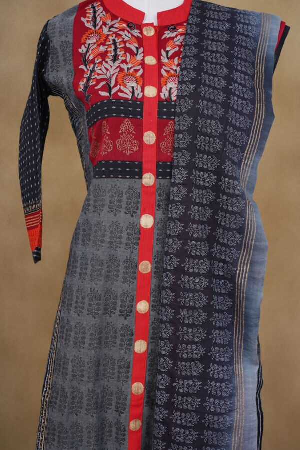 Grey and red design top with black bottom and grey shawl kurti - Image 2