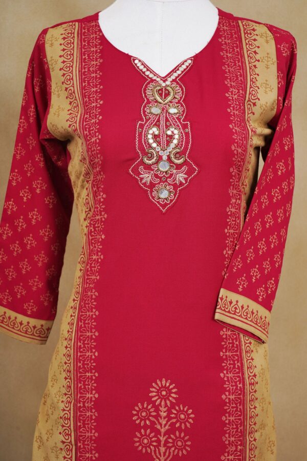 Red floral design top with red bottom and beige shawl kurti - Image 4