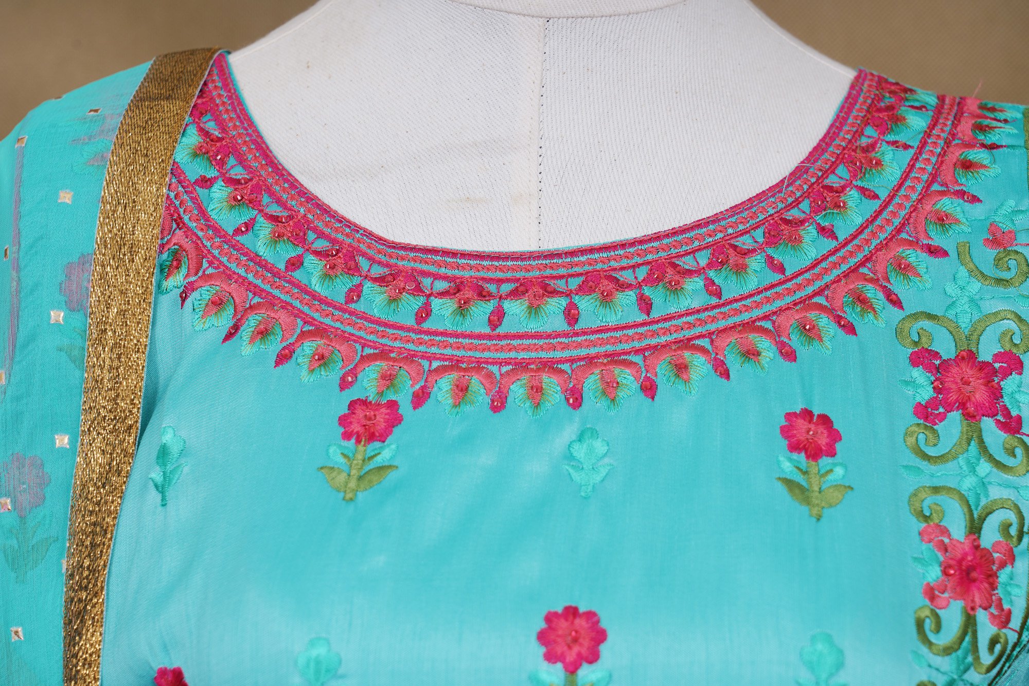 Sky blue floral design top with pink bottom and sky blue shawl kurti - Image 6
