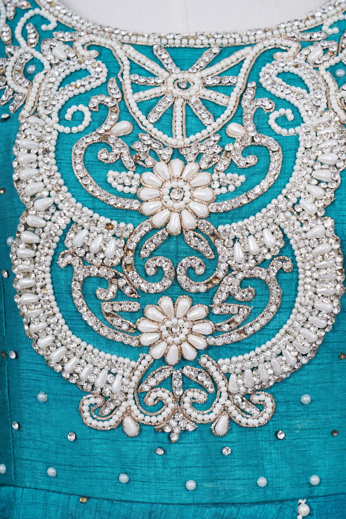 Turquoise blue design top with turquoise blue palazzo and netted shawl kurti - Image 7