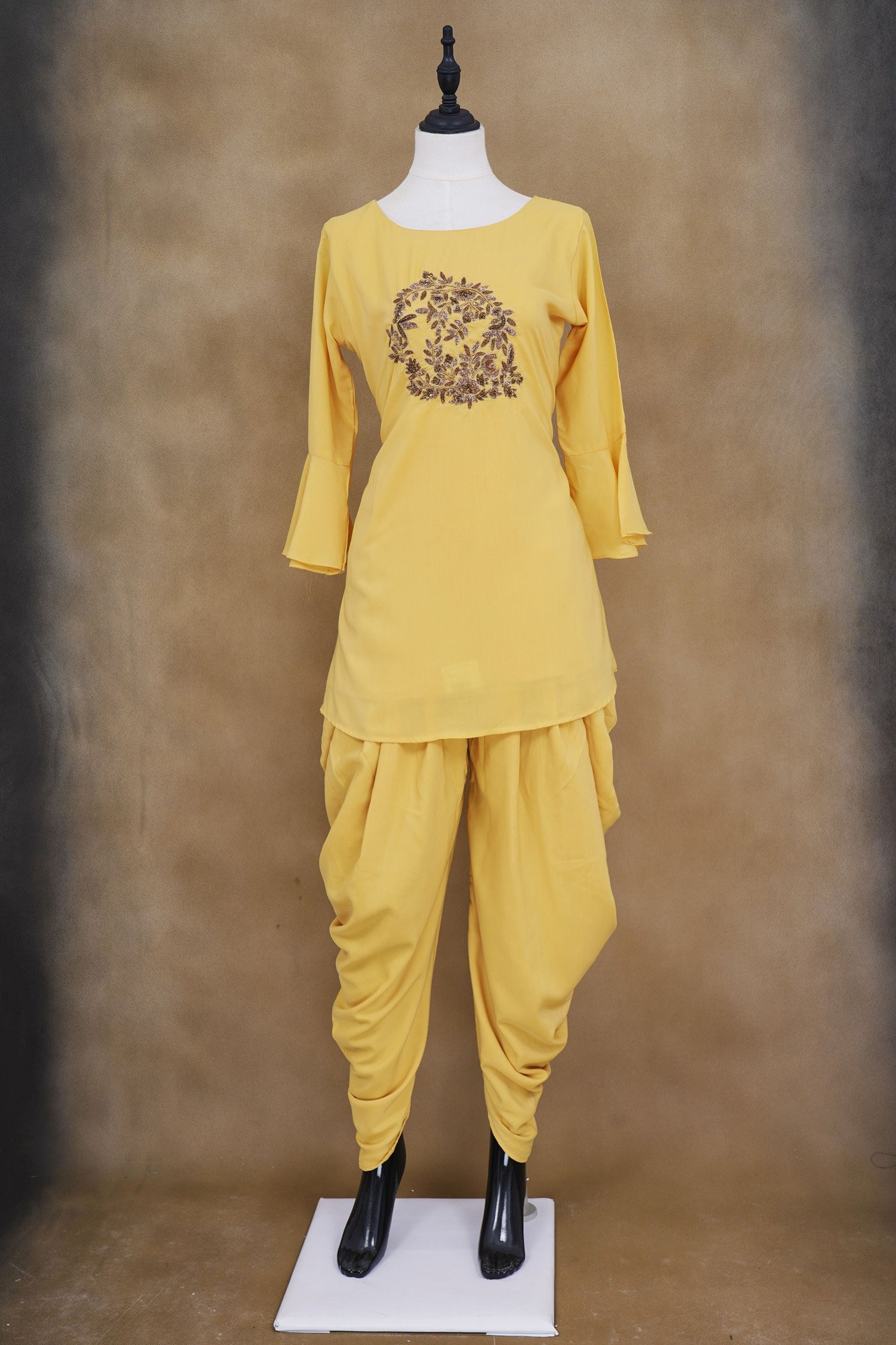 Yellow design top with yellow bottom kurti