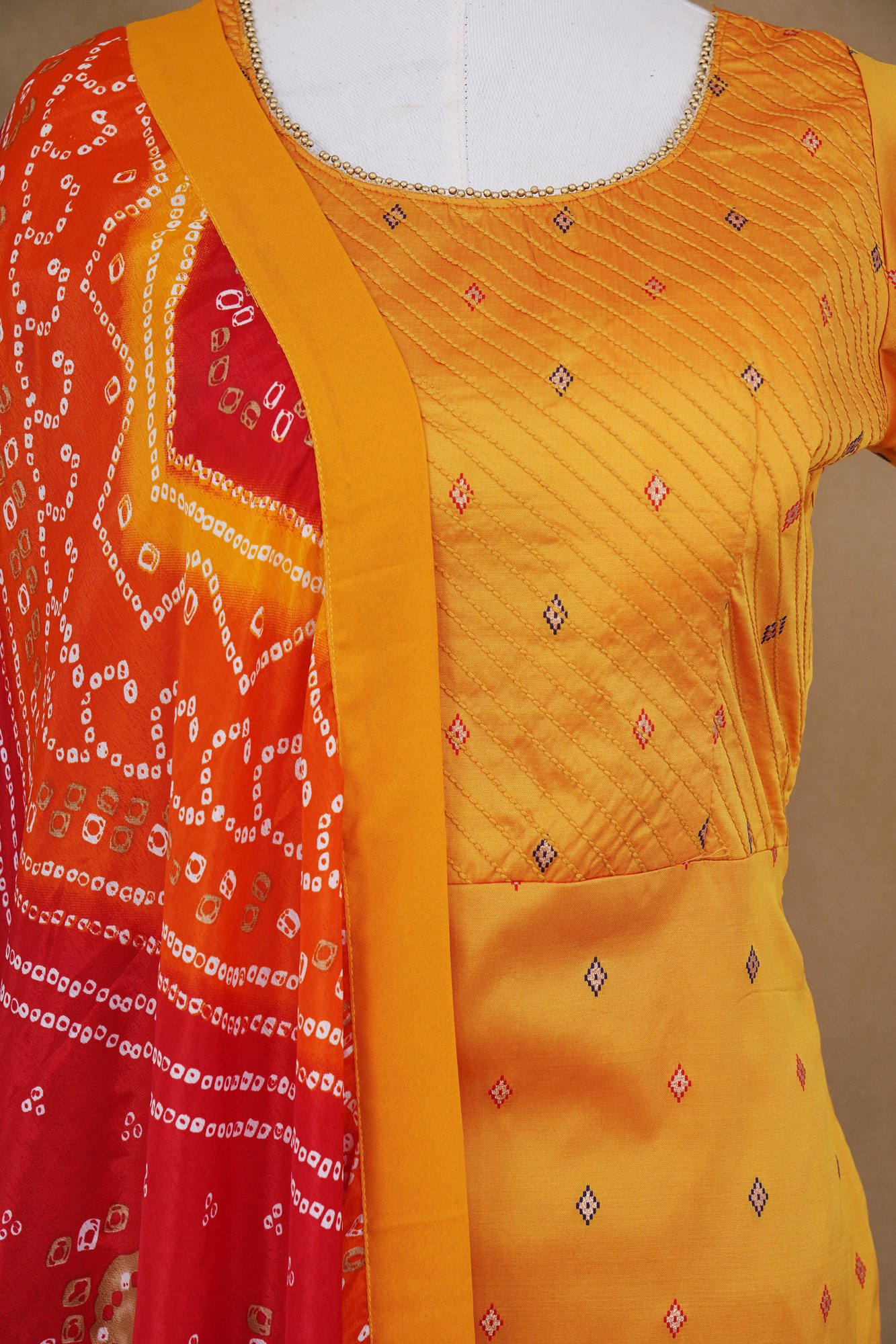 Yellow top with red bottom and red shawl kurti - Image 2