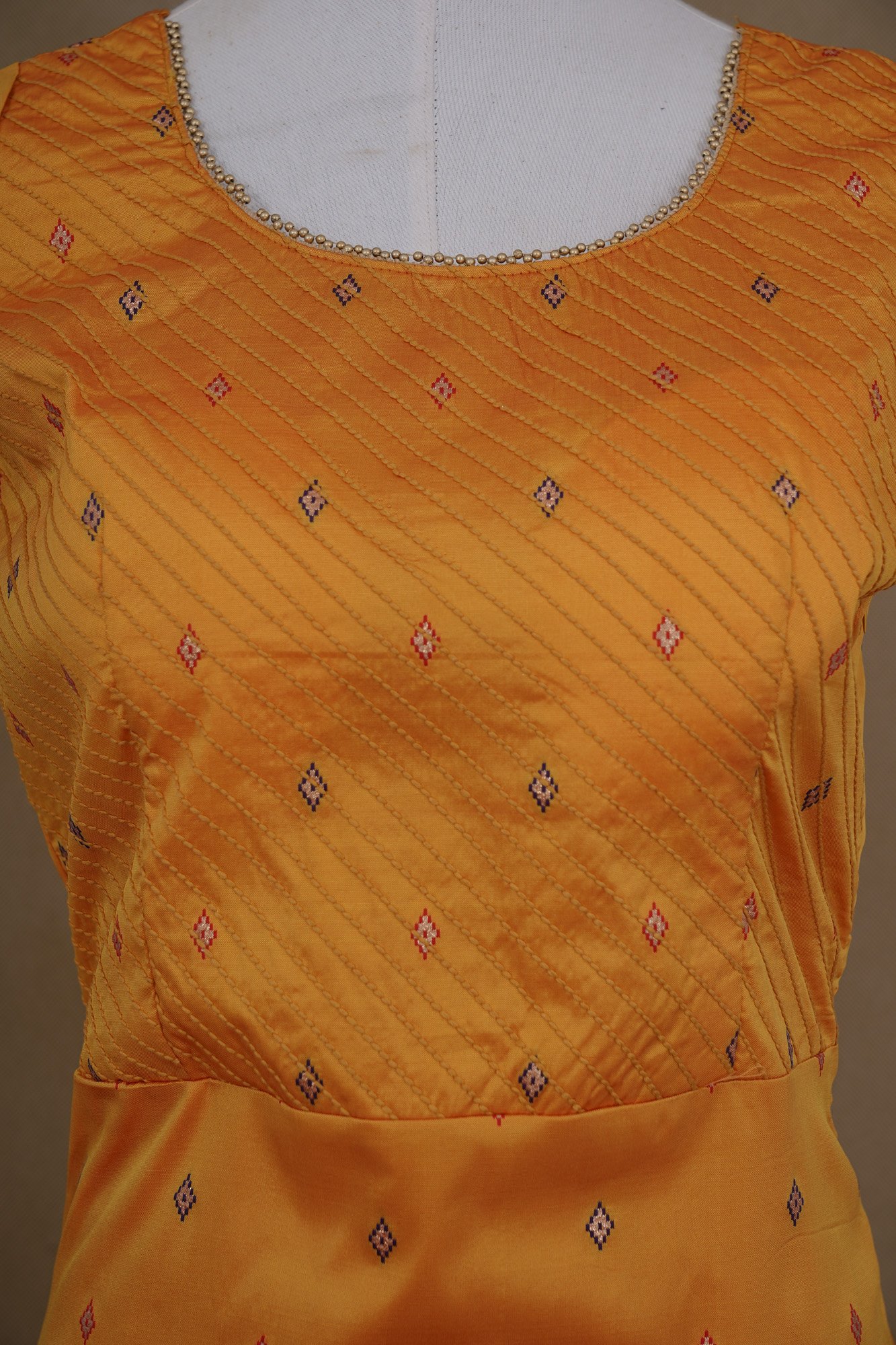 Yellow top with red bottom and red shawl kurti - Image 3