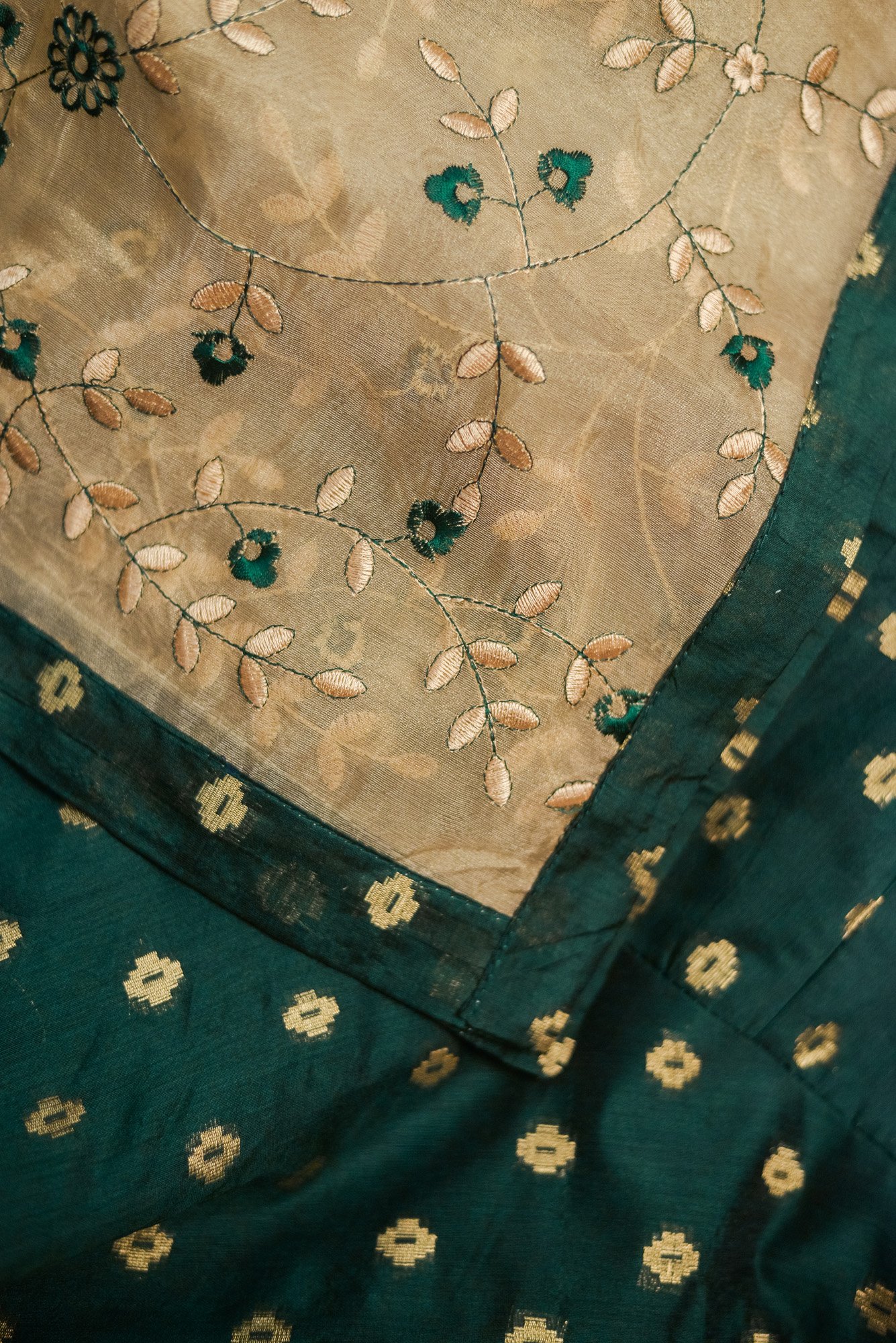 Dark green with golden design and beige shawl - Image 4
