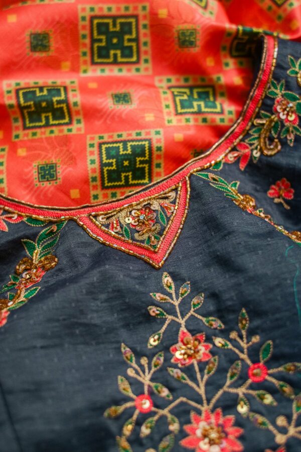 Grey lehengas with floral design and Red shawl - Image 3