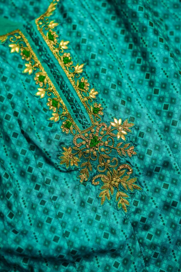 Turquoise blue with Floral design - Image 2