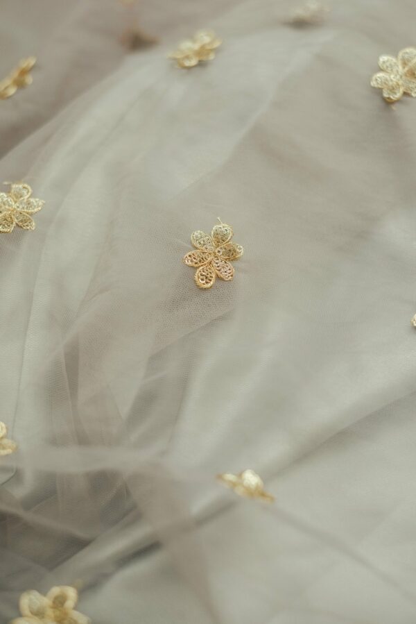 White Lehenga with floral design - Image 3