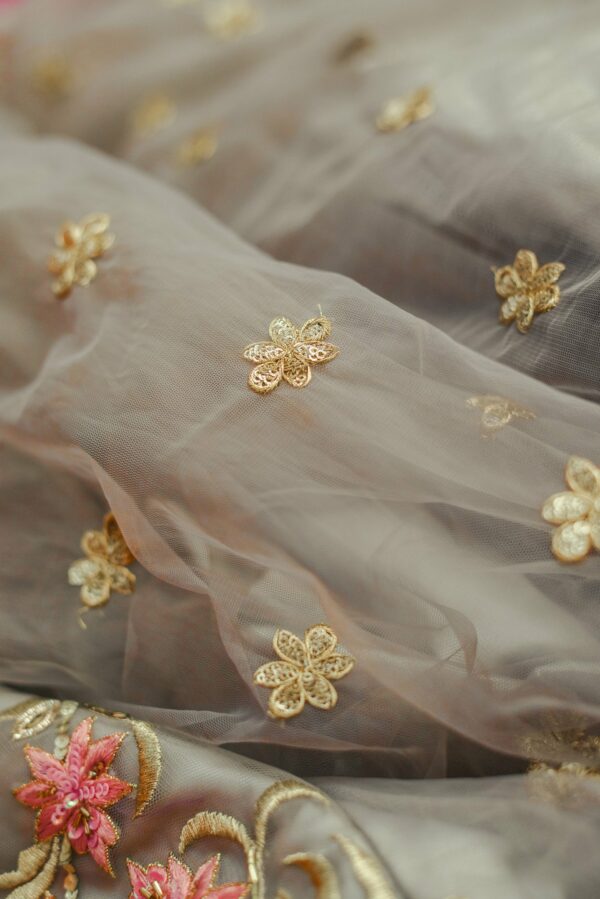 White Lehenga with floral design - Image 4