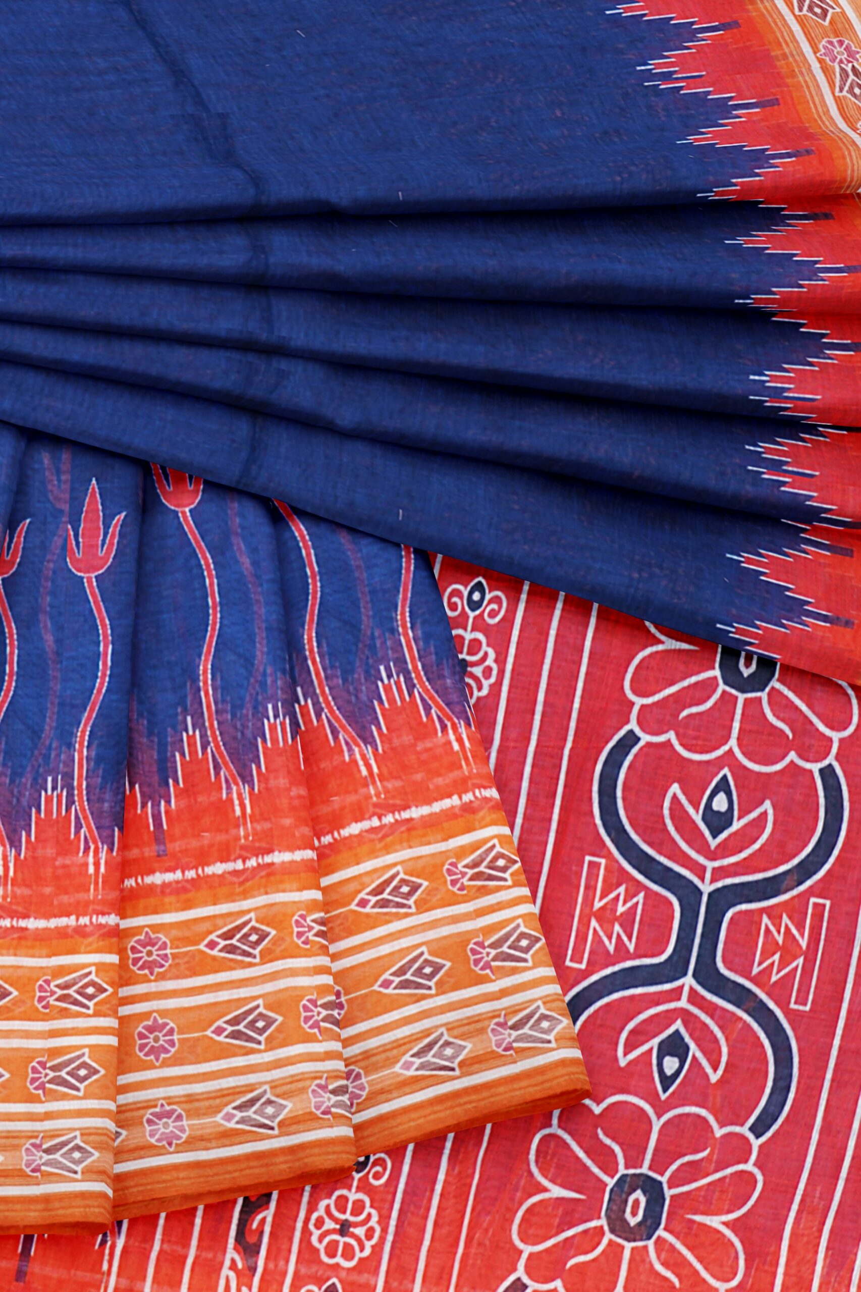 Blue saree with orange border - Image 5
