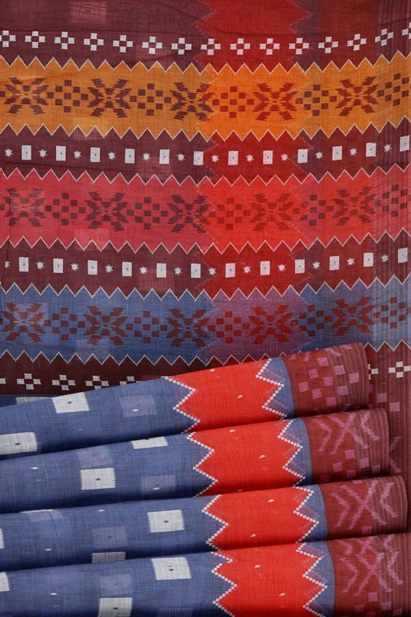 Blue saree with red border - Image 4