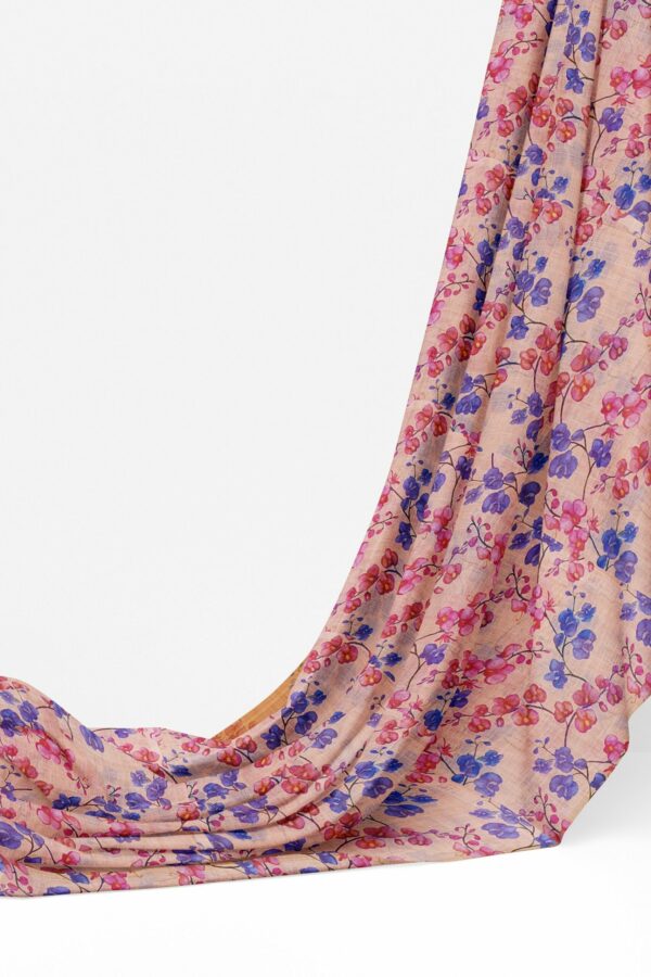 Half white floral saree with brown border - Image 3