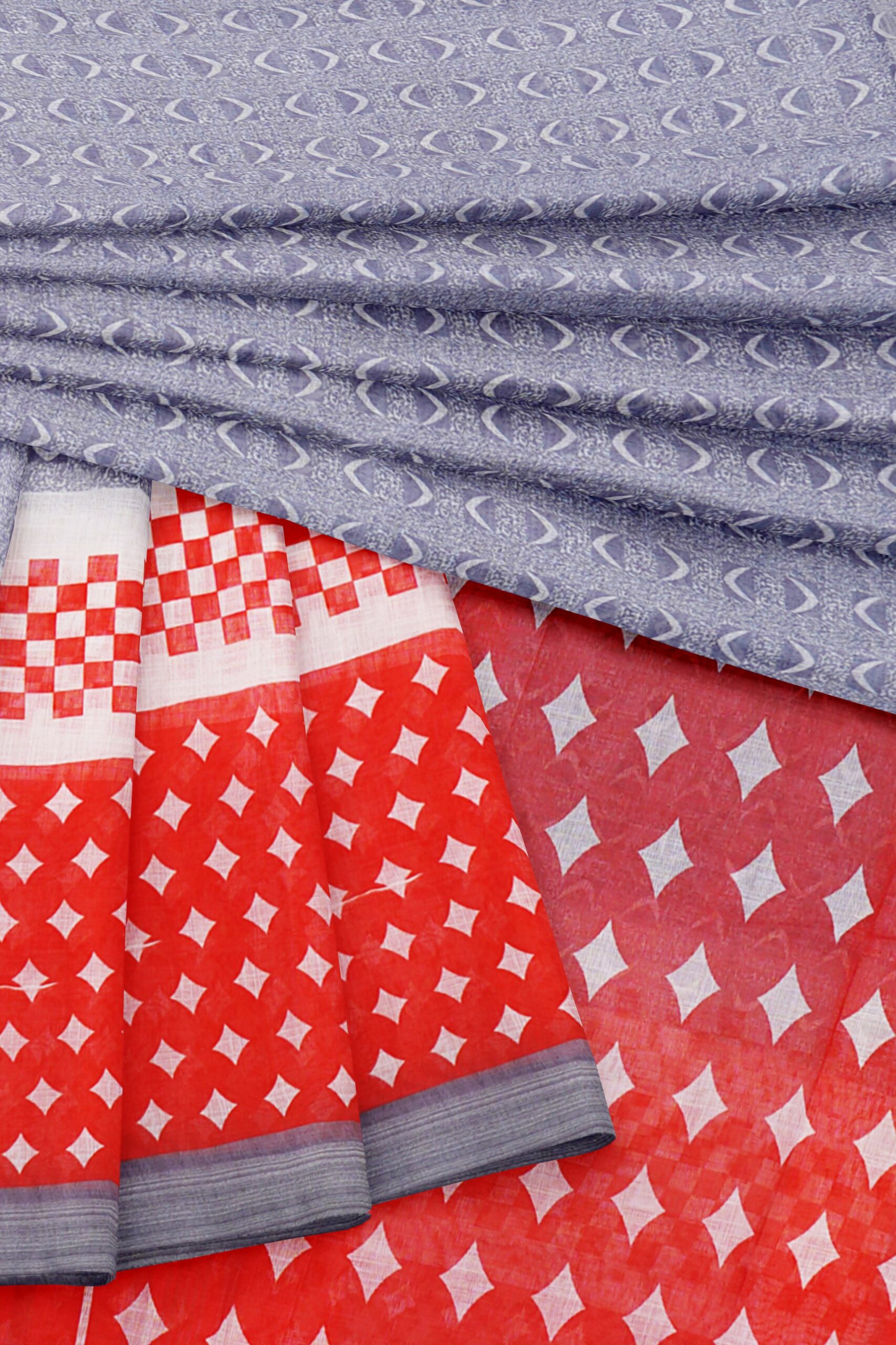 Light blue saree with red border - Image 5