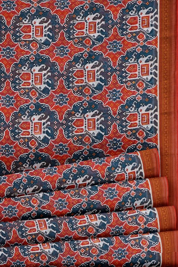 Multicolour saree with rusty brown border - Image 4