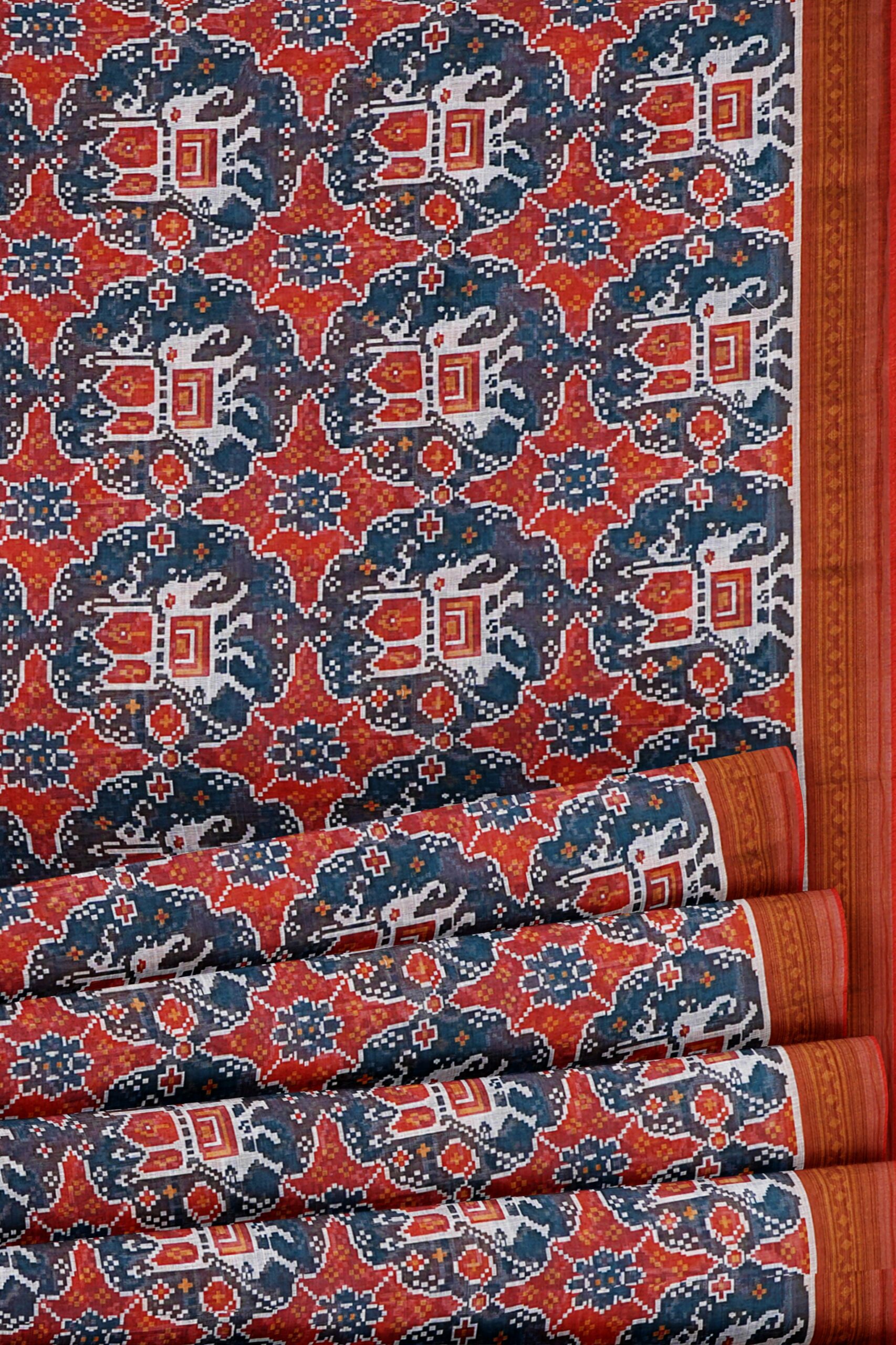 Multicolour saree with rusty brown border - Image 4