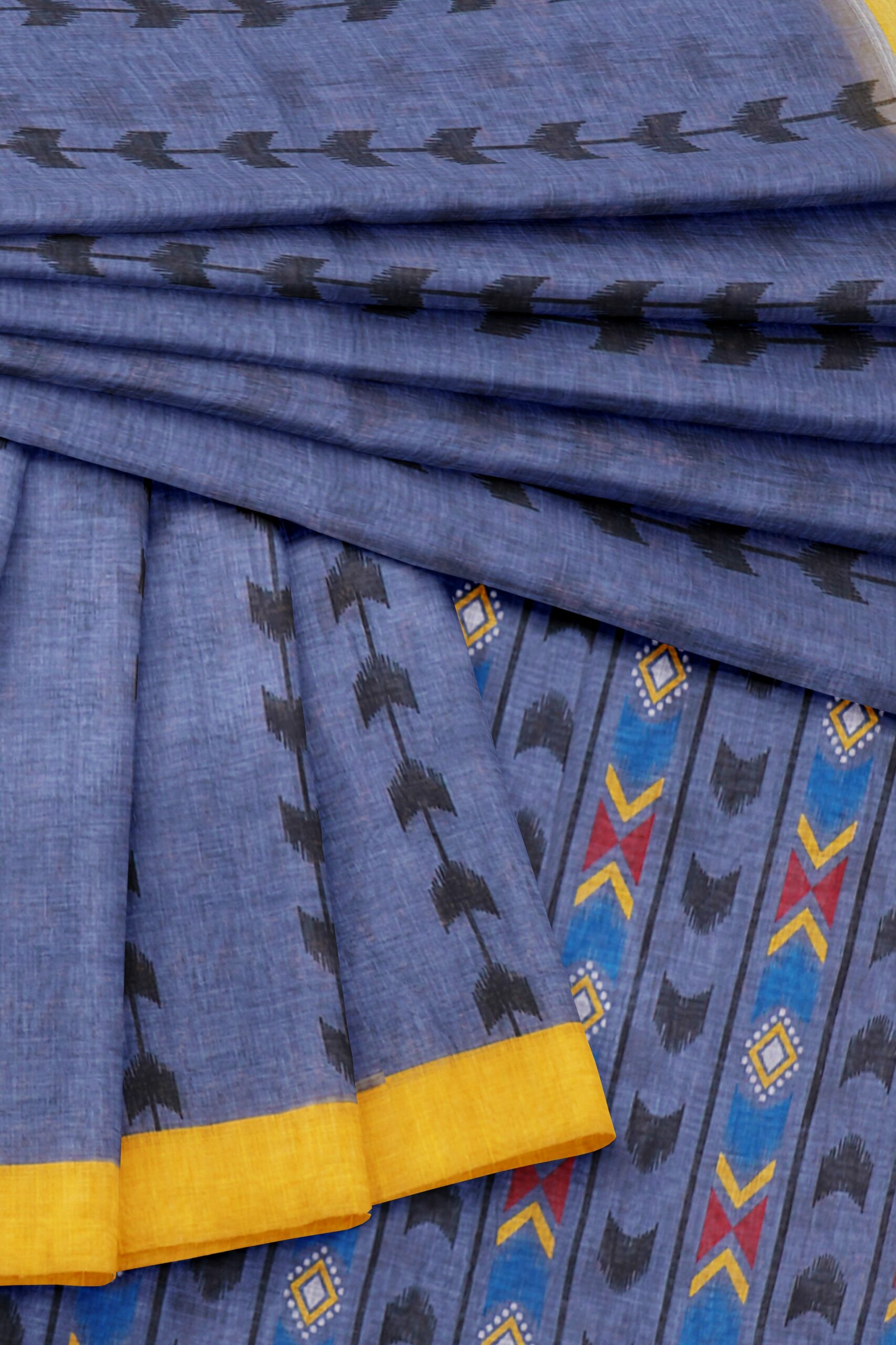 Purple saree with yellow border - Image 5