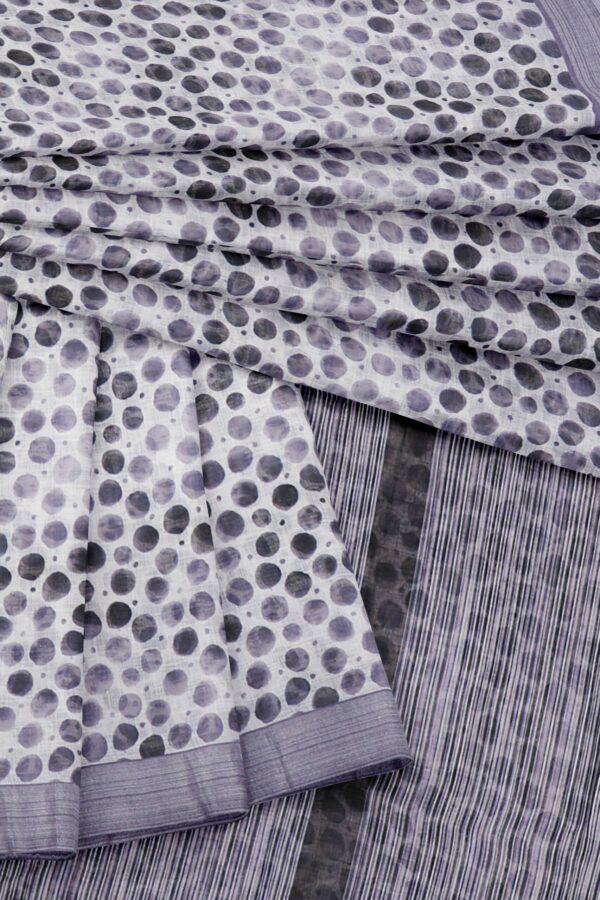 White dotted saree with grey border - Image 5