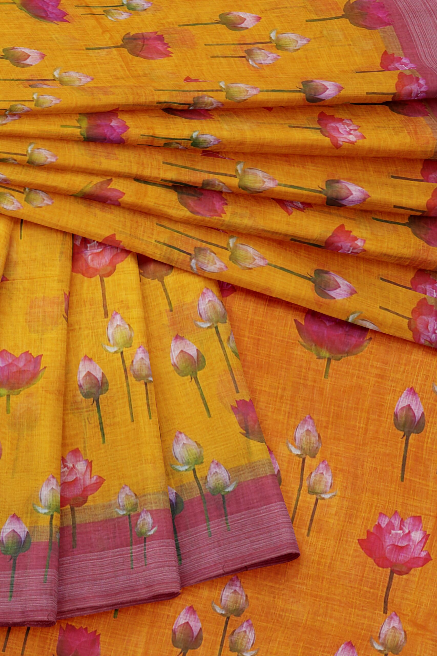 Yellow saree with pink border - Image 5
