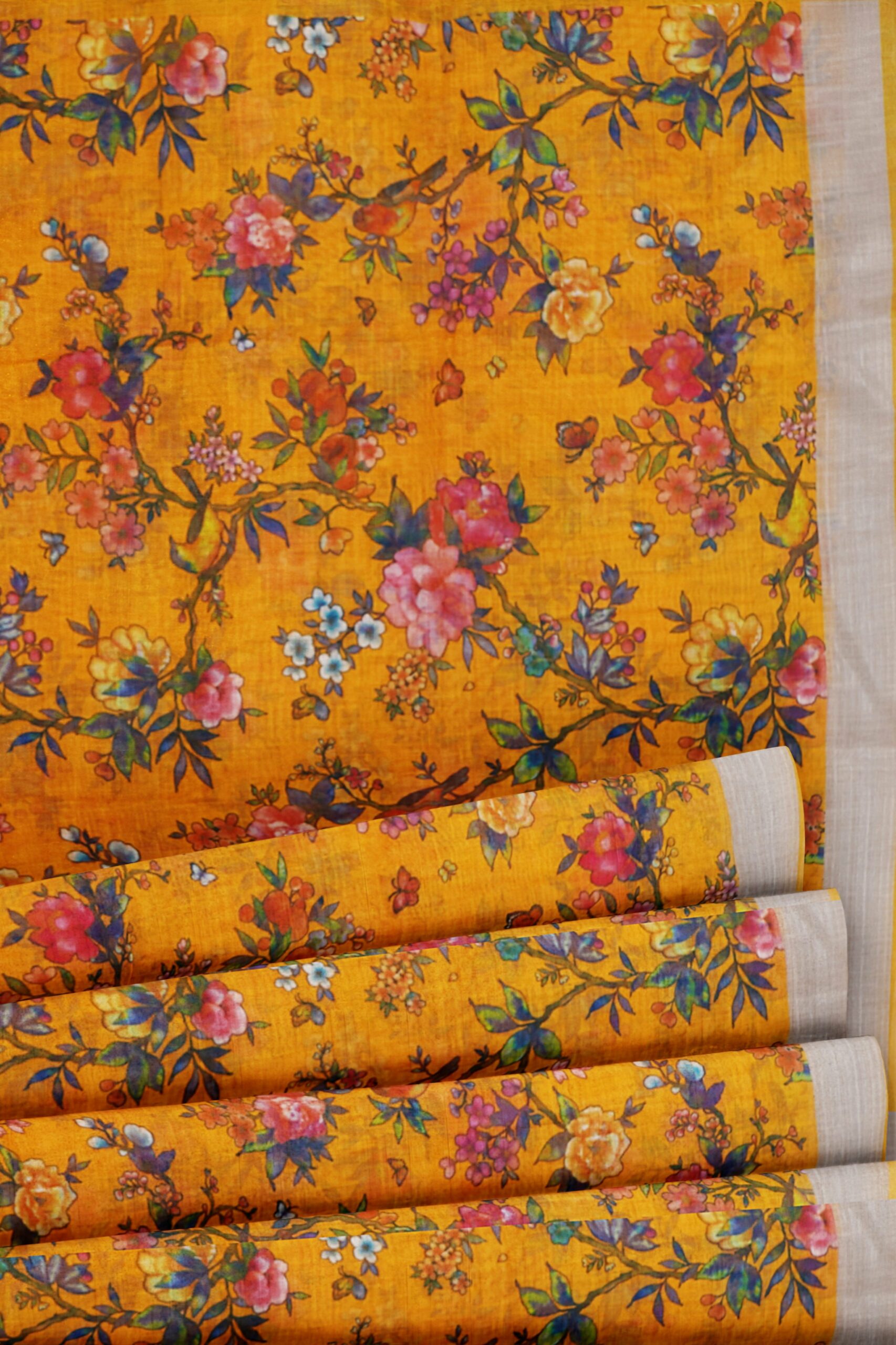 Yellow saree with silver colour border - Image 4