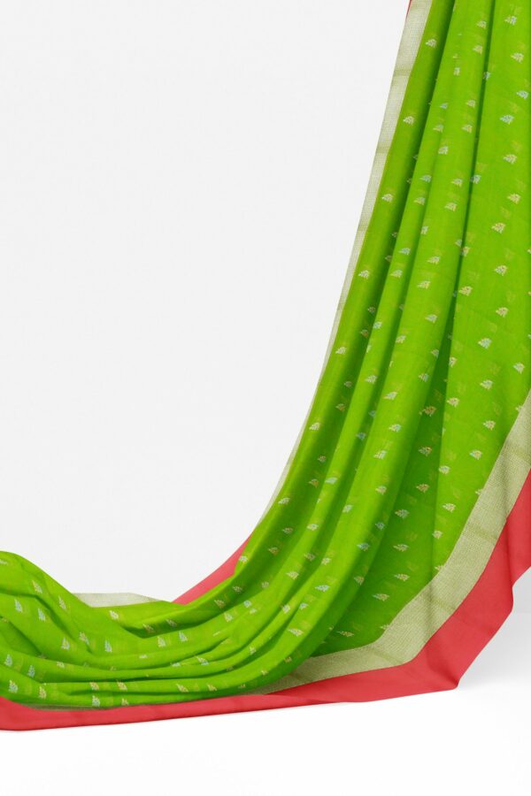 Green saree with red border - Image 3