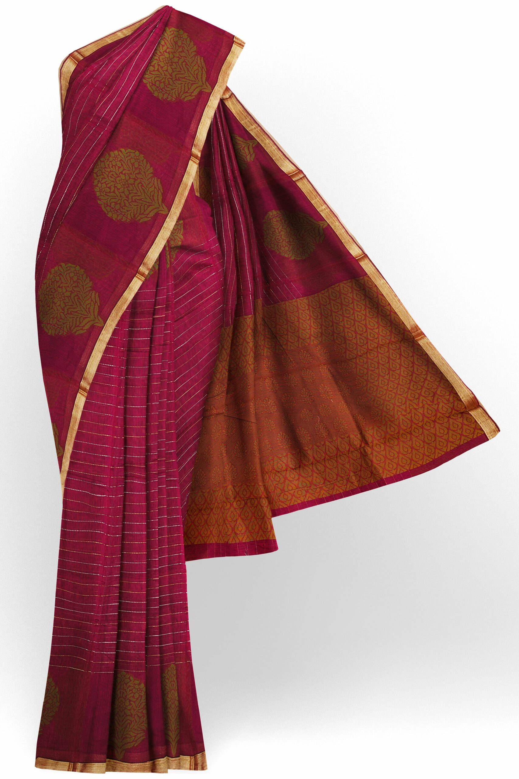 Maroon saree with golden colour border