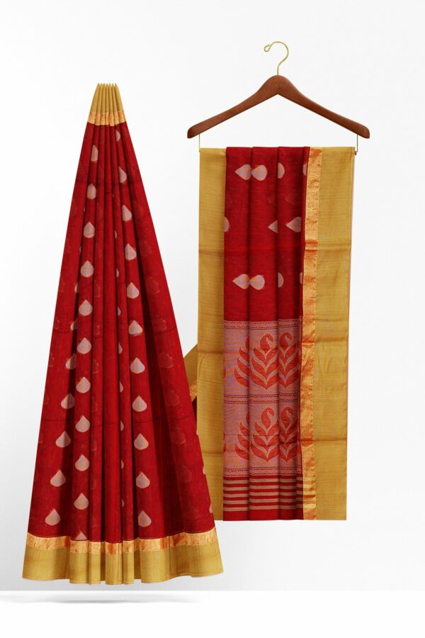 Red saree with golden colour border - Image 2