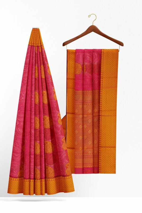 Red saree with orange border - Image 2