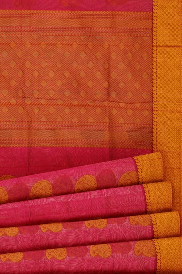 Red saree with orange border - Image 4