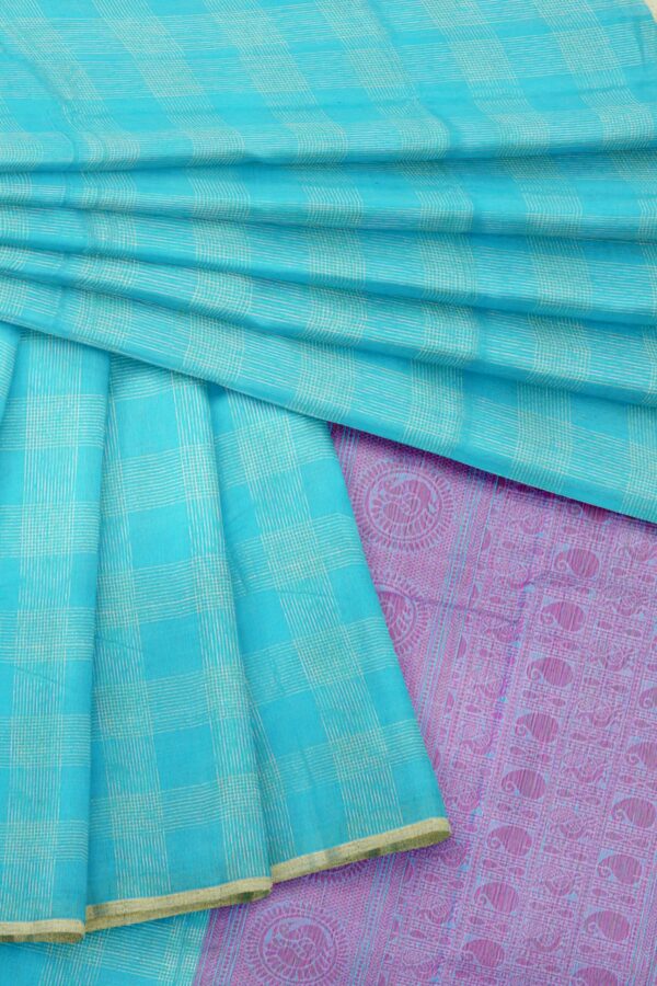 Sky blue saree with golden colour border - Image 5