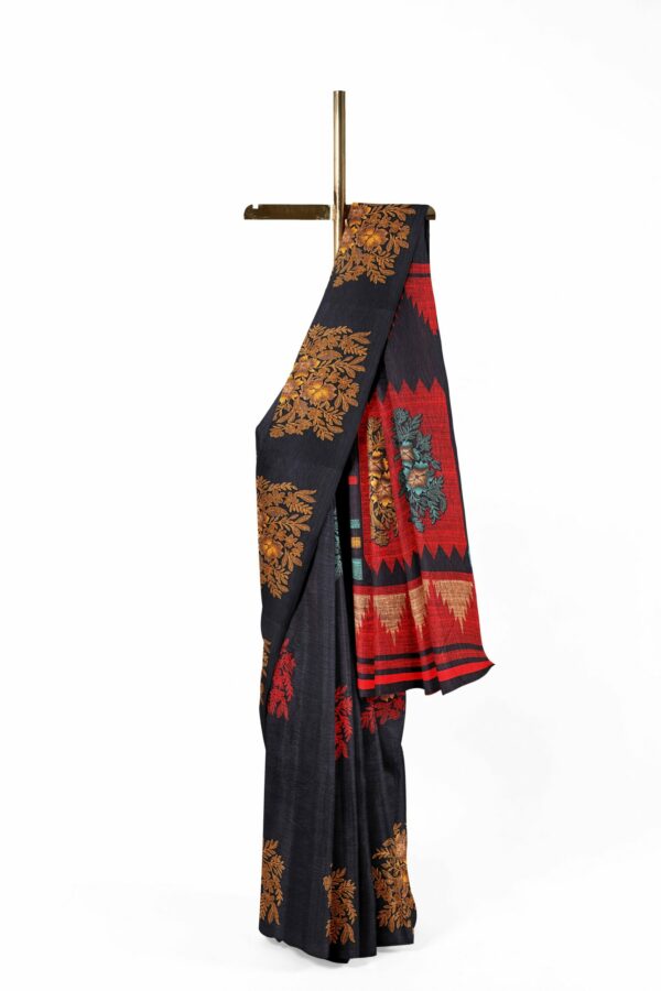 Black saree with black border - Image 2