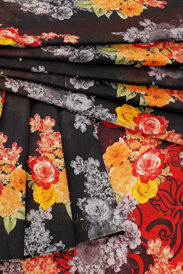 Black saree with floral border - Image 5