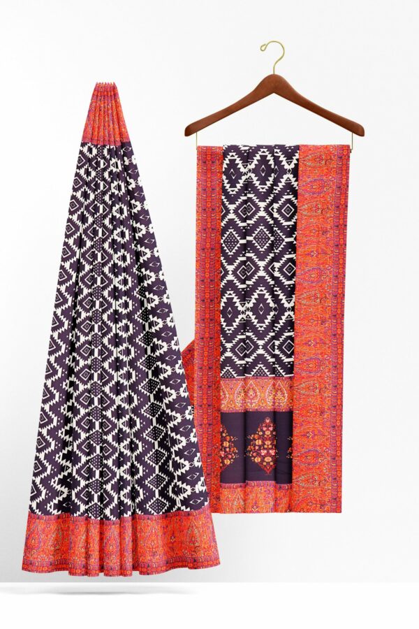 Black saree with red border