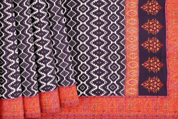 Black saree with red border - Image 4