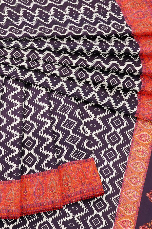 Black saree with red border - Image 5