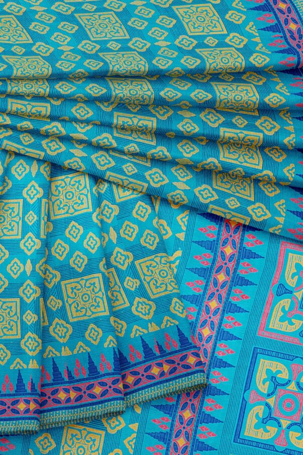 Blue saree with blue border - Image 5