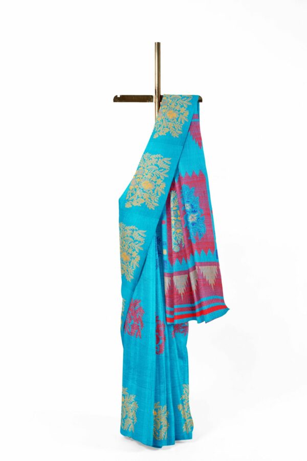 Blue saree with blue border - Image 2