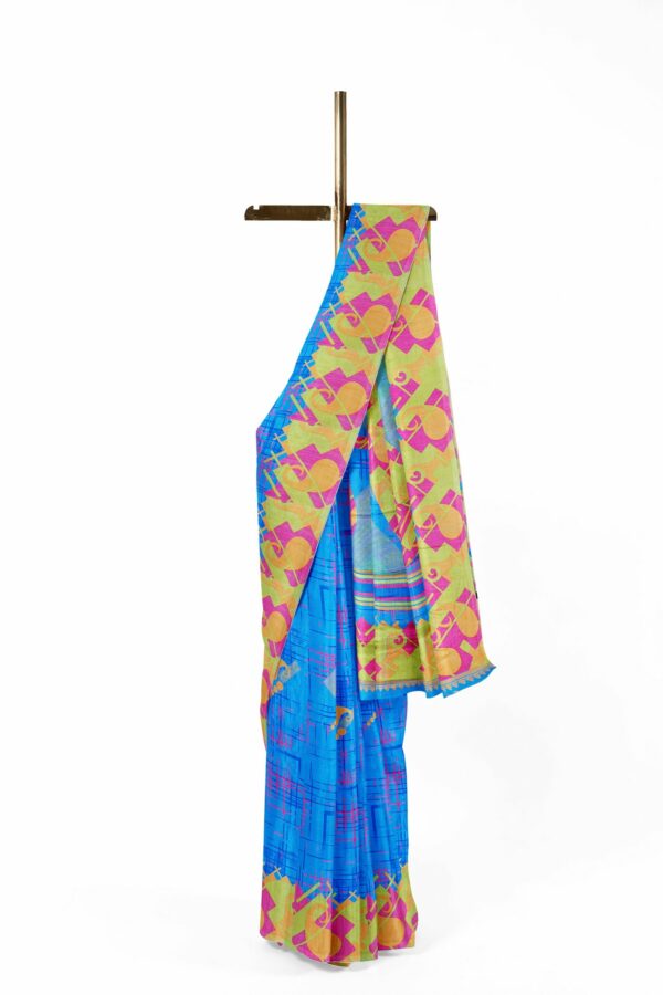 Blue saree with green pink border - Image 2