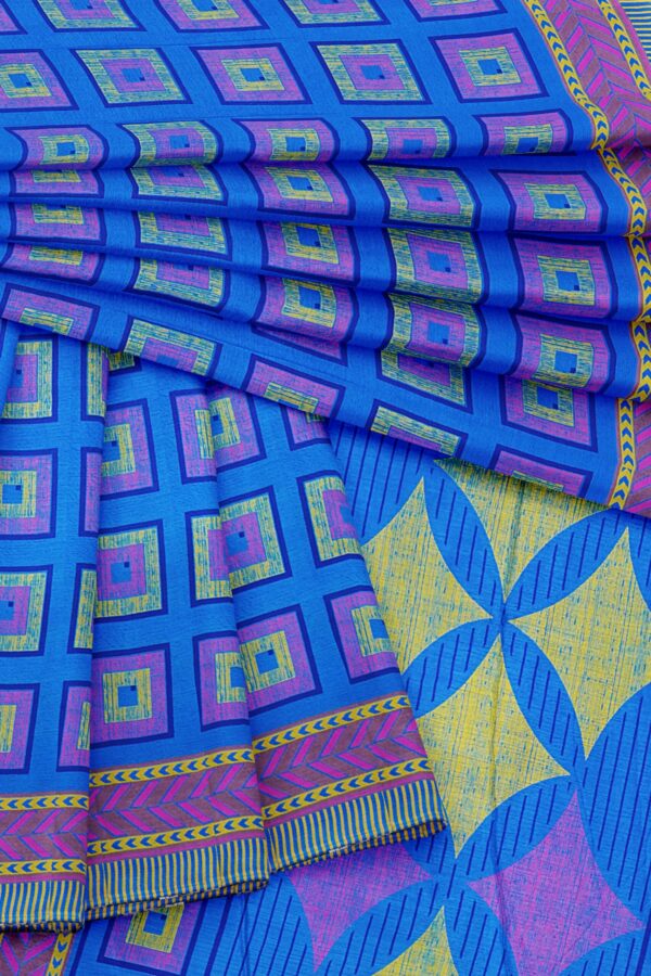 Blue saree with purple border - Image 5