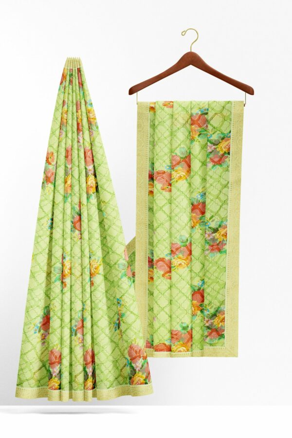 Green saree with golden colour border