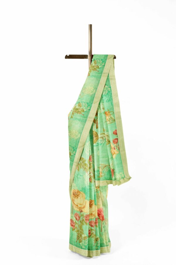 Green saree with golden colour border - Image 2