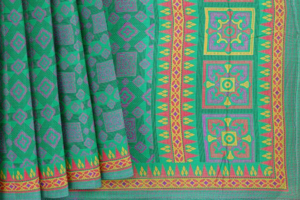 Green saree with green border - Image 4